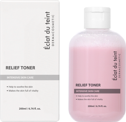 Éclat du teint Relief Toner bottle and packaging on a white background